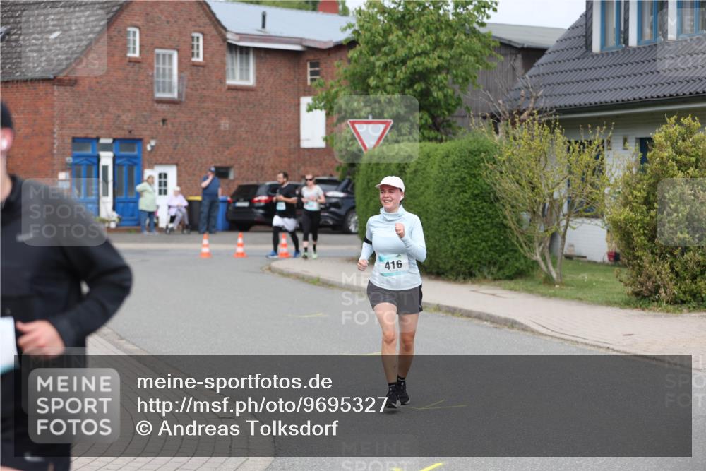 10.05.2026 - 8. Wedeler Halbmarathon Andreas Tolksdorf http://msf.ph/oto/9695327 10.05.2026 10:26:13 Laufen 416 meine-sportfotos.de