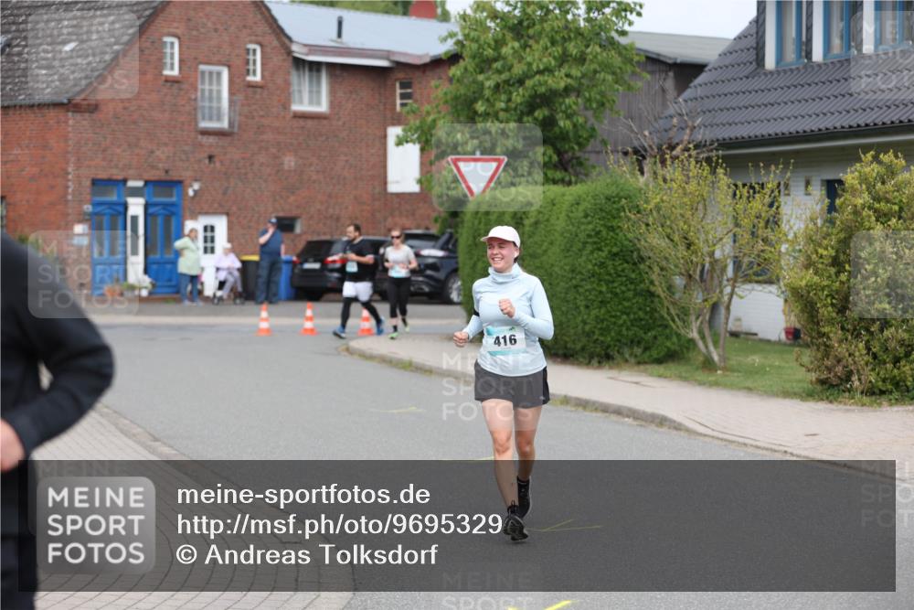 10.05.2026 - 8. Wedeler Halbmarathon Andreas Tolksdorf http://msf.ph/oto/9695329 10.05.2026 10:26:13 Laufen 416 meine-sportfotos.de