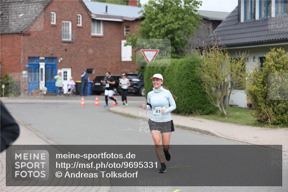 10.05.2026 - 8. Wedeler Halbmarathon Andreas Tolksdorf http://msf.ph/oto/9695331 10.05.2026 10:26:13 Laufen 41 meine-sportfotos.de