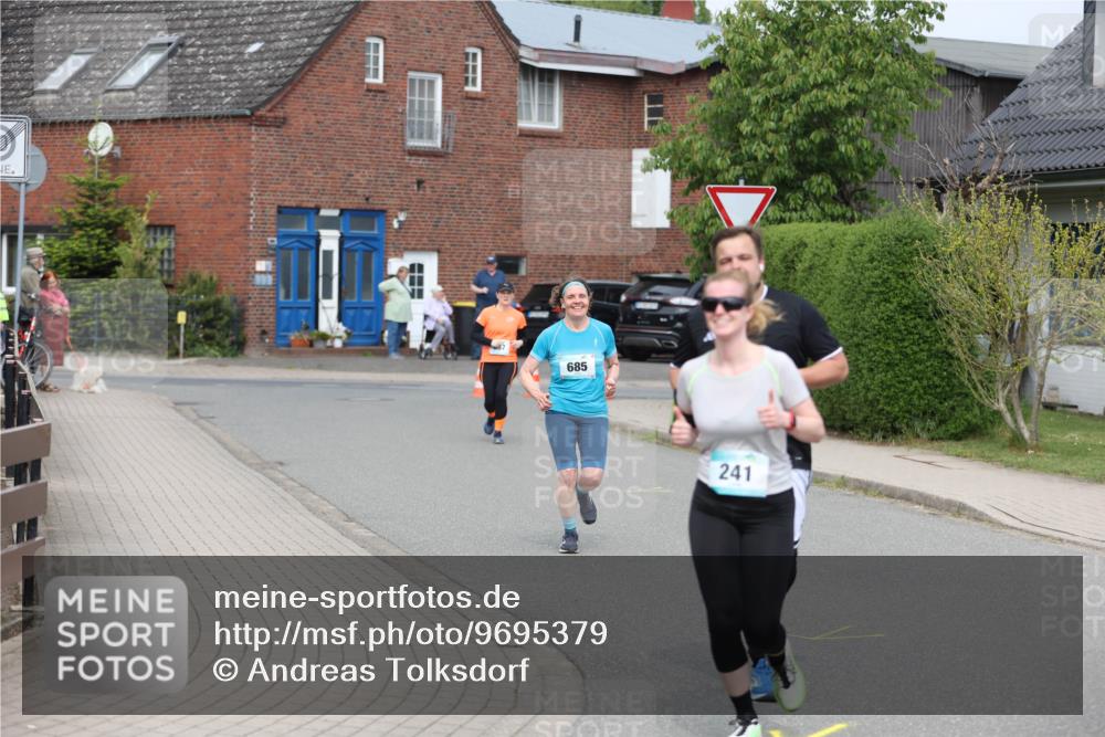 10.05.2026 - 8. Wedeler Halbmarathon Andreas Tolksdorf http://msf.ph/oto/9695379 10.05.2026 10:26:24 Laufen 685, 241 meine-sportfotos.de