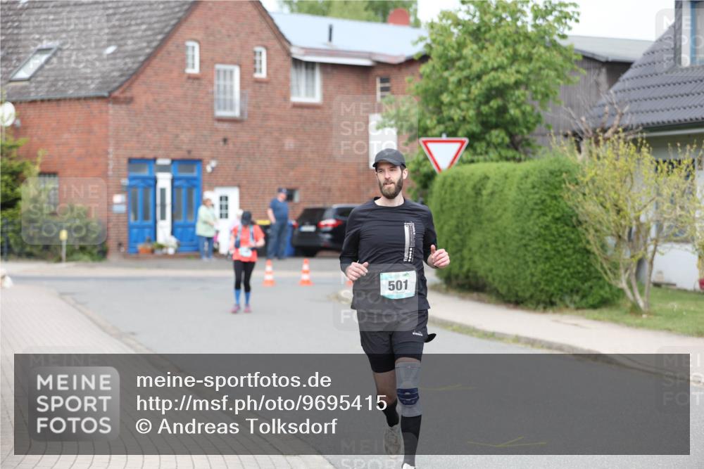 10.05.2026 - 8. Wedeler Halbmarathon Andreas Tolksdorf http://msf.ph/oto/9695415 10.05.2026 10:26:36 Laufen 501 meine-sportfotos.de