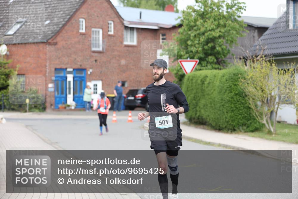 10.05.2026 - 8. Wedeler Halbmarathon Andreas Tolksdorf http://msf.ph/oto/9695425 10.05.2026 10:26:36 Laufen 501 meine-sportfotos.de