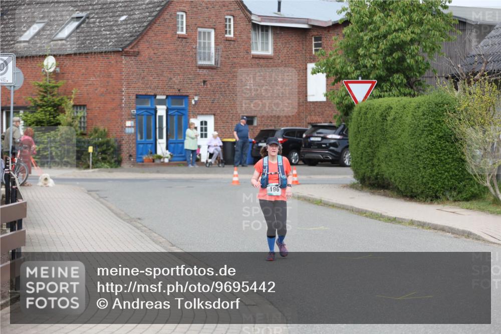 10.05.2026 - 8. Wedeler Halbmarathon Andreas Tolksdorf http://msf.ph/oto/9695442 10.05.2026 10:26:40 Laufen  meine-sportfotos.de