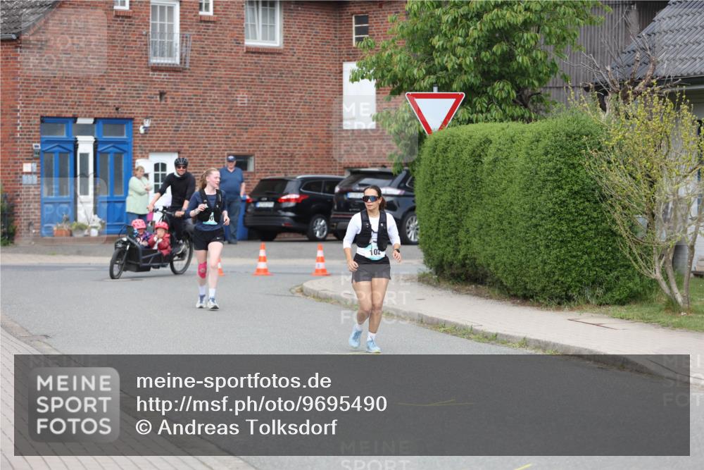 10.05.2026 - 8. Wedeler Halbmarathon Andreas Tolksdorf http://msf.ph/oto/9695490 10.05.2026 10:27:03 Laufen 102 meine-sportfotos.de