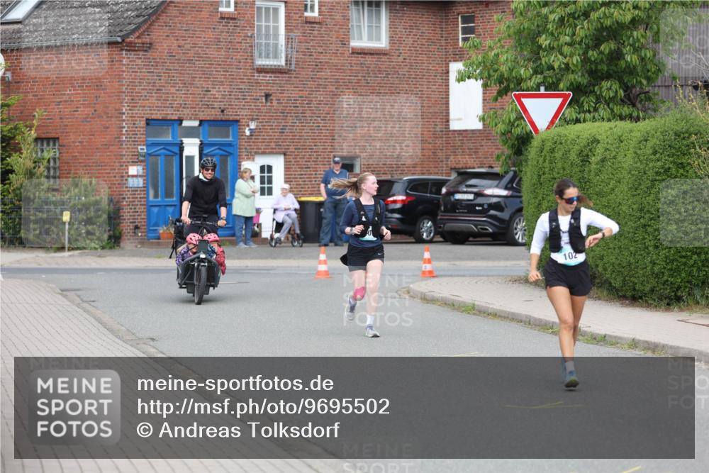 10.05.2026 - 8. Wedeler Halbmarathon Andreas Tolksdorf http://msf.ph/oto/9695502 10.05.2026 10:27:04 Laufen 102 meine-sportfotos.de