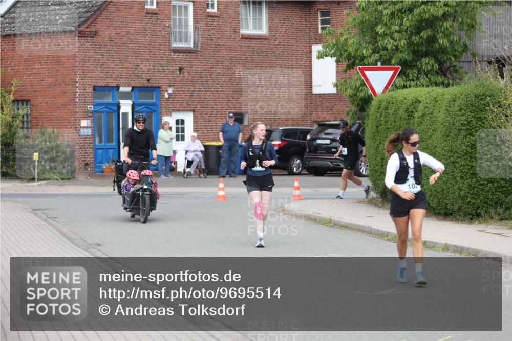 10.05.2026 - 8. Wedeler Halbmarathon Andreas Tolksdorf http://msf.ph/oto/9695514 10.05.2026 10:27:05 Laufen  meine-sportfotos.de