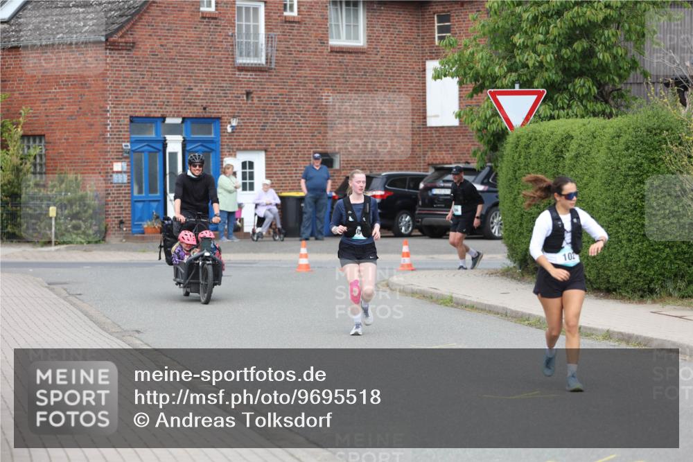 10.05.2026 - 8. Wedeler Halbmarathon Andreas Tolksdorf http://msf.ph/oto/9695518 10.05.2026 10:27:05 Laufen 102 meine-sportfotos.de