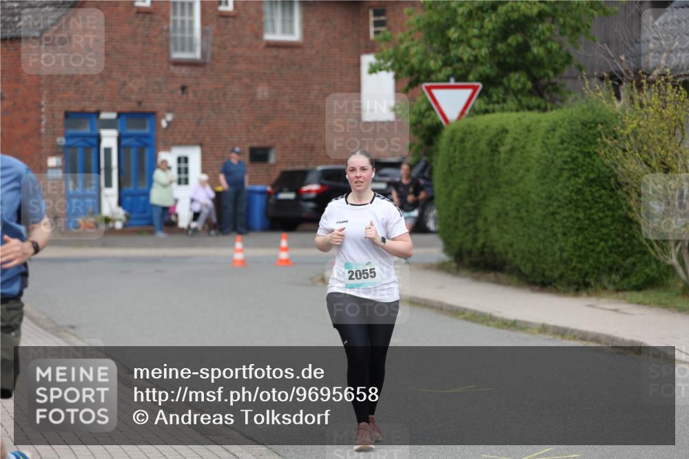 10.05.2026 - 8. Wedeler Halbmarathon Andreas Tolksdorf http://msf.ph/oto/9695658 10.05.2026 10:27:39 Laufen 2055 meine-sportfotos.de