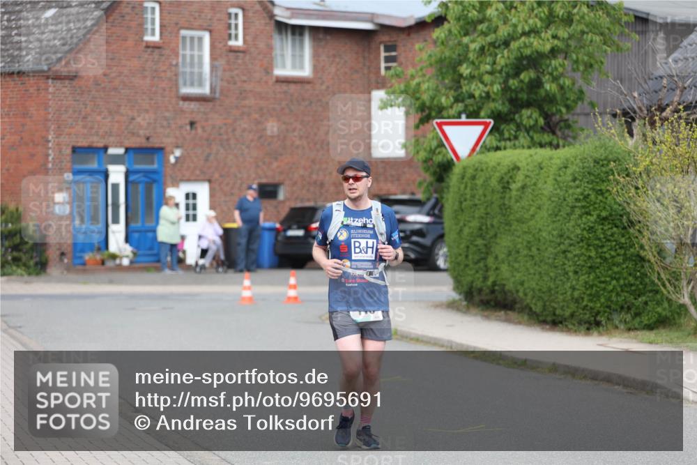 10.05.2026 - 8. Wedeler Halbmarathon Andreas Tolksdorf http://msf.ph/oto/9695691 10.05.2026 10:27:53 Laufen  meine-sportfotos.de