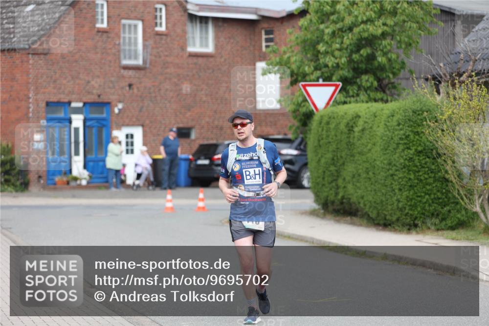 10.05.2026 - 8. Wedeler Halbmarathon Andreas Tolksdorf http://msf.ph/oto/9695702 10.05.2026 10:27:53 Laufen  meine-sportfotos.de