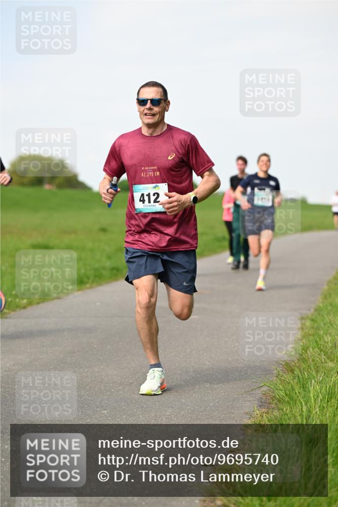 10.05.2026 - 8. Wedeler Halbmarathon Dr. Thomas Lammeyer http://msf.ph/oto/9695740 10.05.2026 11:21:55 Laufen 195, 412 meine-sportfotos.de