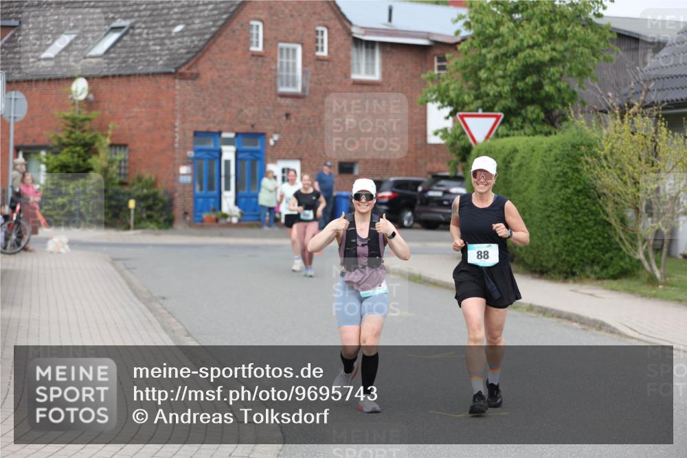10.05.2026 - 8. Wedeler Halbmarathon Andreas Tolksdorf http://msf.ph/oto/9695743 10.05.2026 10:28:14 Laufen 88 meine-sportfotos.de