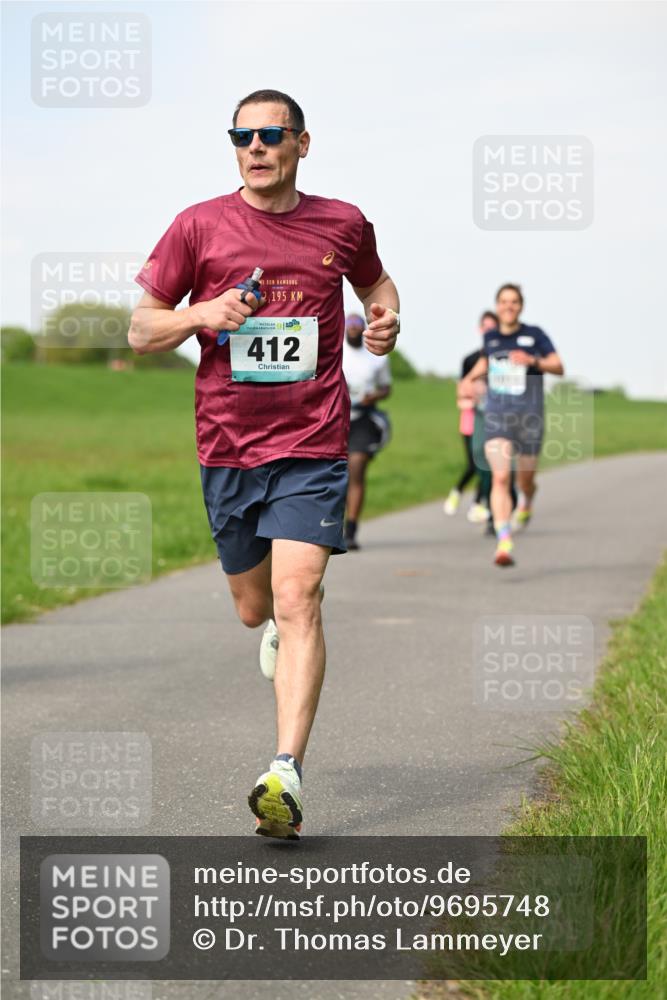 10.05.2026 - 8. Wedeler Halbmarathon Dr. Thomas Lammeyer http://msf.ph/oto/9695748 10.05.2026 11:21:55 Laufen 195, 412 meine-sportfotos.de