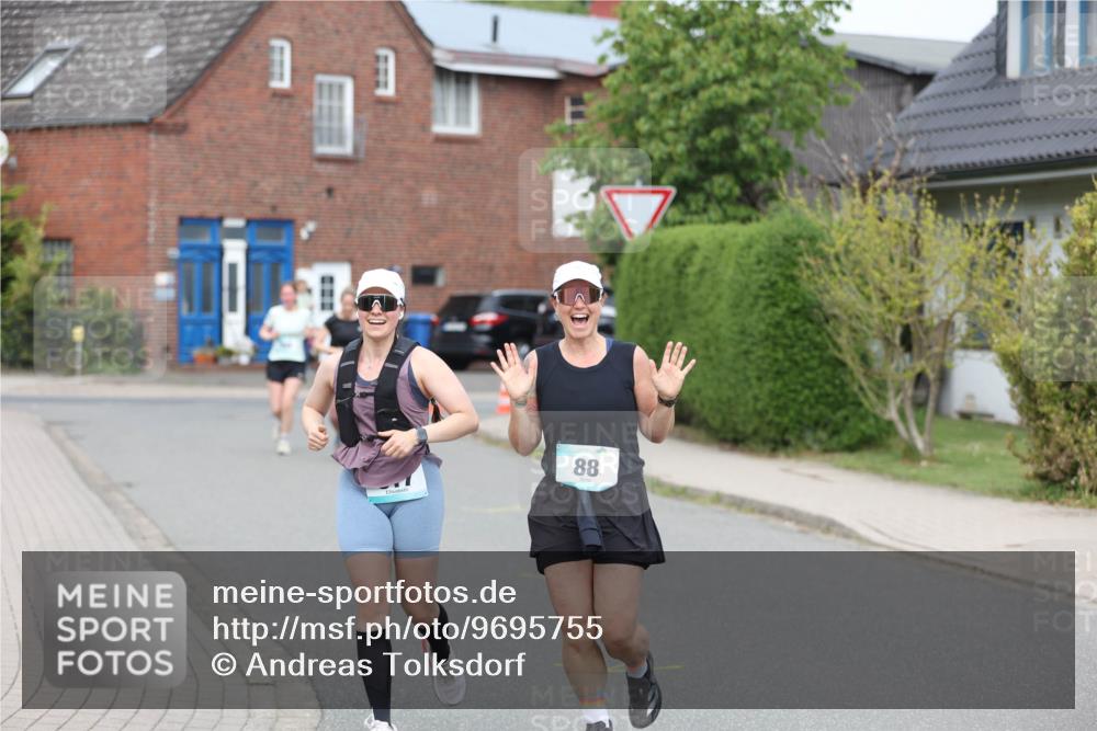 10.05.2026 - 8. Wedeler Halbmarathon Andreas Tolksdorf http://msf.ph/oto/9695755 10.05.2026 10:28:15 Laufen 88 meine-sportfotos.de