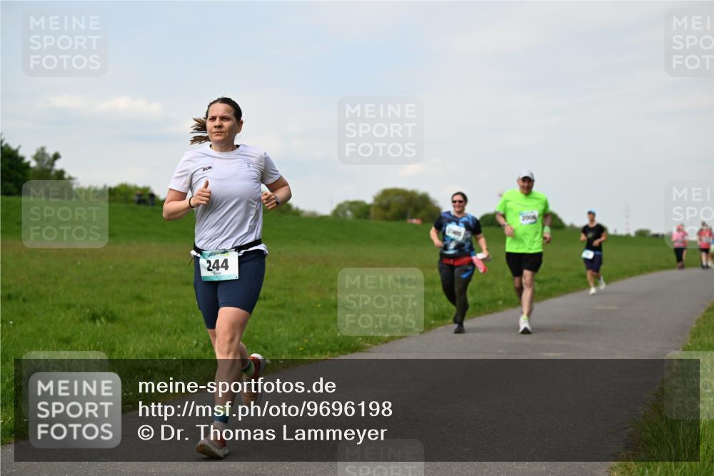 10.05.2026 - 8. Wedeler Halbmarathon Dr. Thomas Lammeyer http://msf.ph/oto/9696198 10.05.2026 11:23:44 Laufen 244, 2005 meine-sportfotos.de