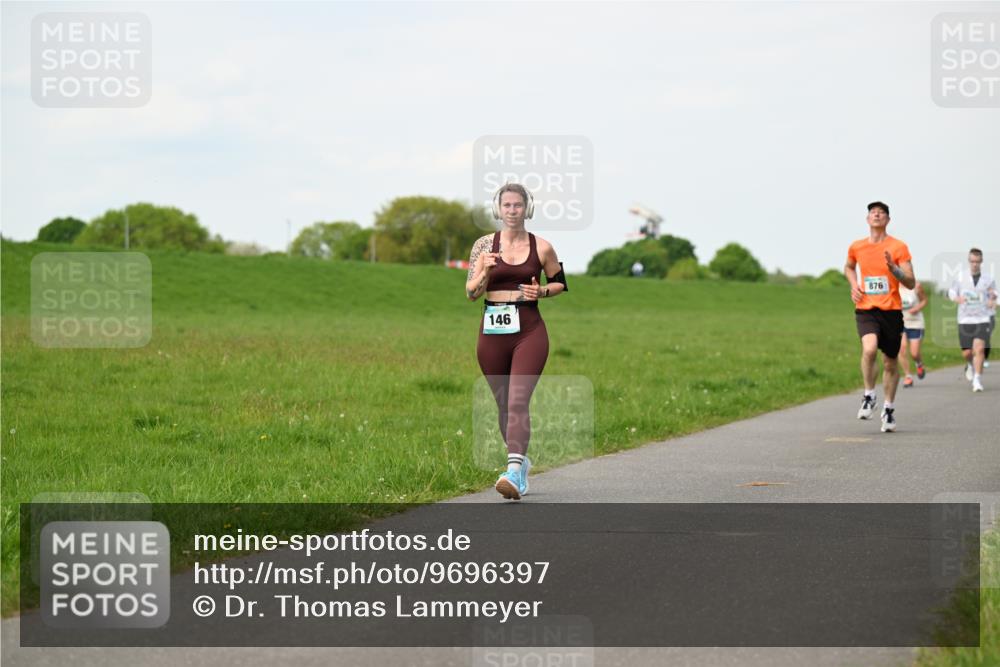 10.05.2026 - 8. Wedeler Halbmarathon Dr. Thomas Lammeyer http://msf.ph/oto/9696397 10.05.2026 11:24:38 Laufen 146, 876 meine-sportfotos.de