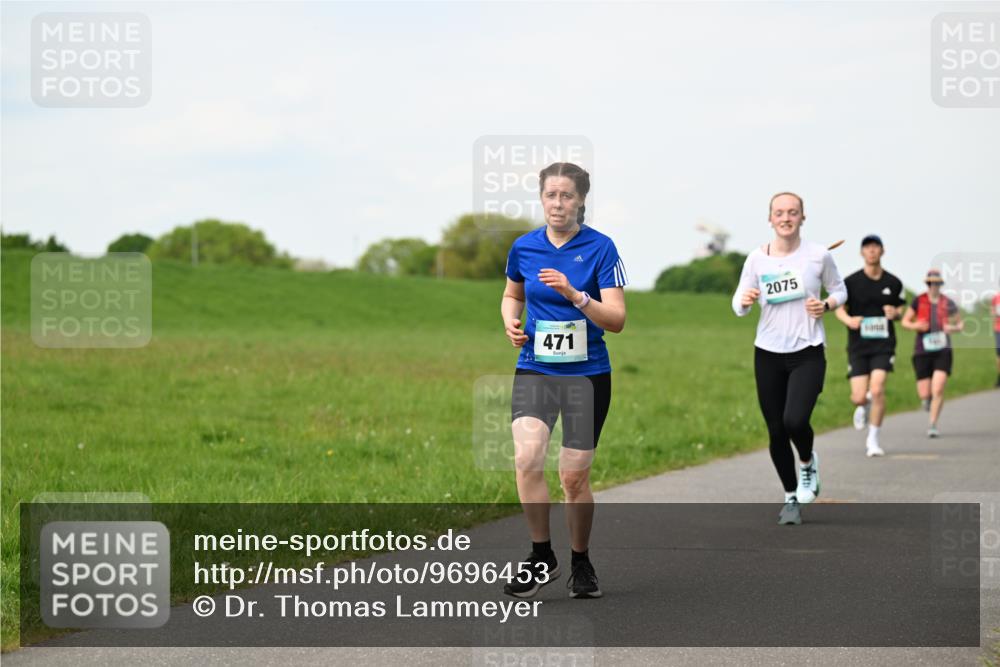 10.05.2026 - 8. Wedeler Halbmarathon Dr. Thomas Lammeyer http://msf.ph/oto/9696453 10.05.2026 11:24:49 Laufen 471, 2075 meine-sportfotos.de