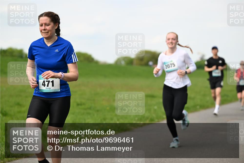 10.05.2026 - 8. Wedeler Halbmarathon Dr. Thomas Lammeyer http://msf.ph/oto/9696461 10.05.2026 11:24:50 Laufen 471, 2075 meine-sportfotos.de