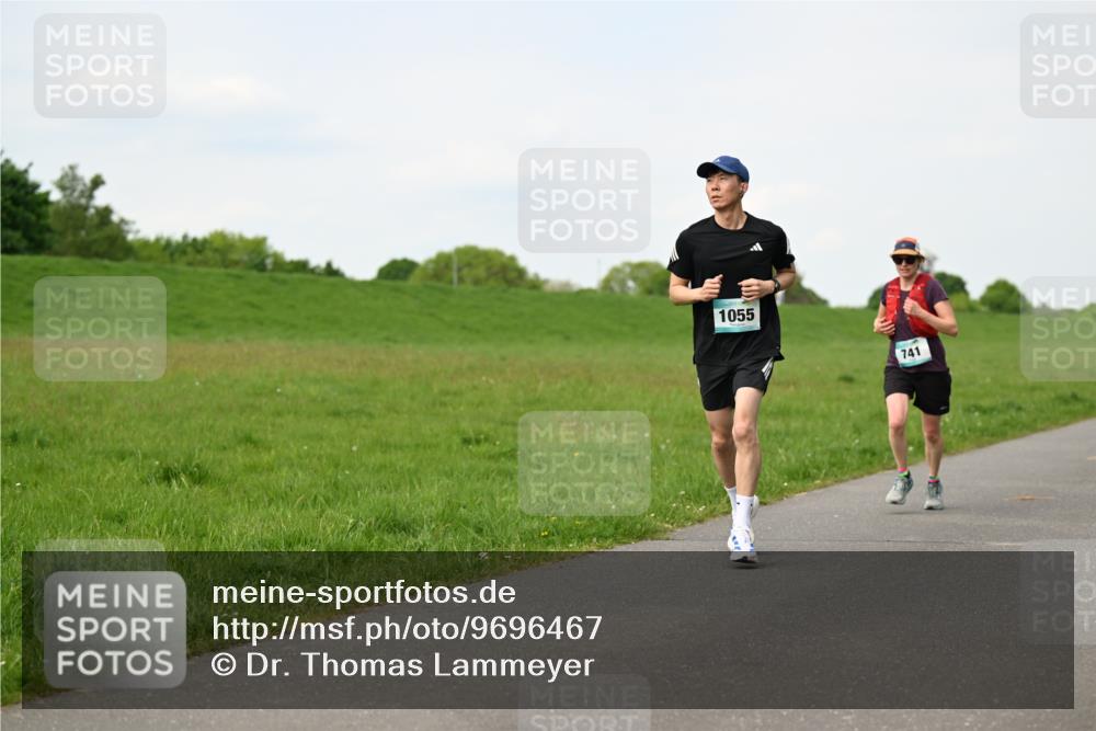 10.05.2026 - 8. Wedeler Halbmarathon Dr. Thomas Lammeyer http://msf.ph/oto/9696467 10.05.2026 11:24:52 Laufen 1055, 741 meine-sportfotos.de