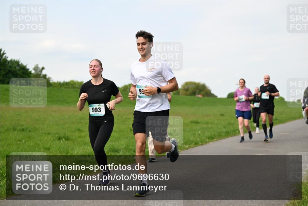 10.05.2026 - 8. Wedeler Halbmarathon Dr. Thomas Lammeyer http://msf.ph/oto/9696630 10.05.2026 11:25:48 Laufen 993 meine-sportfotos.de