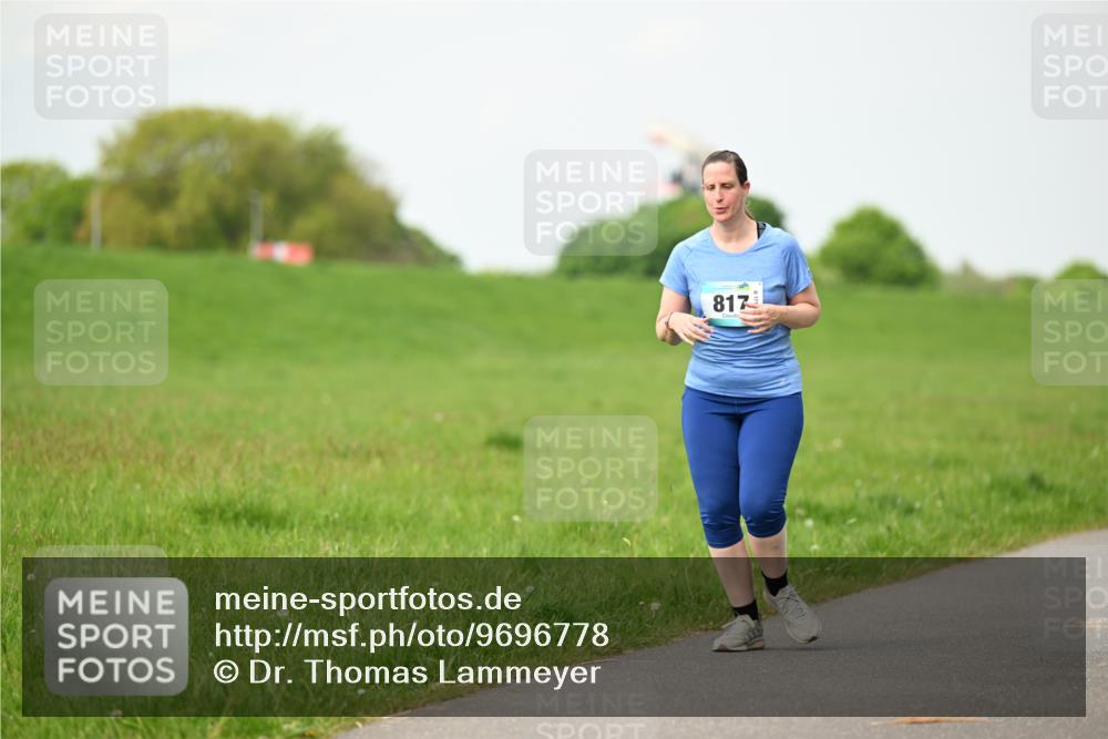 10.05.2026 - 8. Wedeler Halbmarathon Dr. Thomas Lammeyer http://msf.ph/oto/9696778 10.05.2026 11:26:31 Laufen 817 meine-sportfotos.de