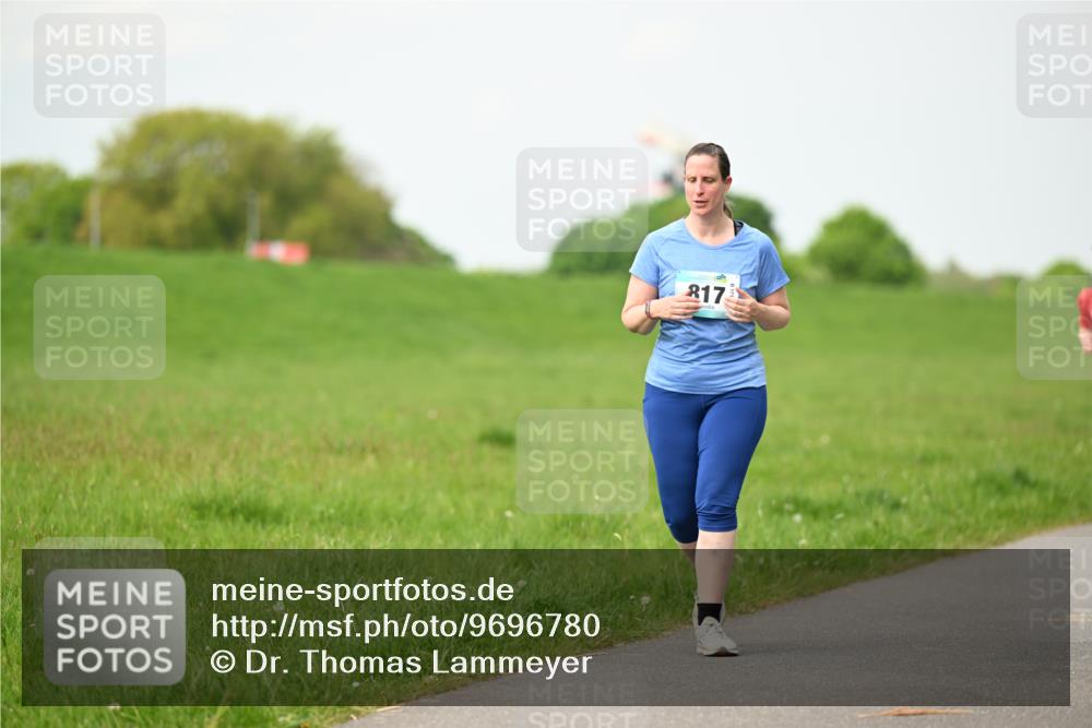 10.05.2026 - 8. Wedeler Halbmarathon Dr. Thomas Lammeyer http://msf.ph/oto/9696780 10.05.2026 11:26:31 Laufen 817 meine-sportfotos.de