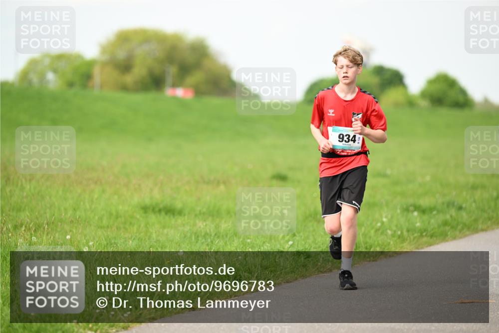 10.05.2026 - 8. Wedeler Halbmarathon Dr. Thomas Lammeyer http://msf.ph/oto/9696783 10.05.2026 11:26:37 Laufen 934 meine-sportfotos.de