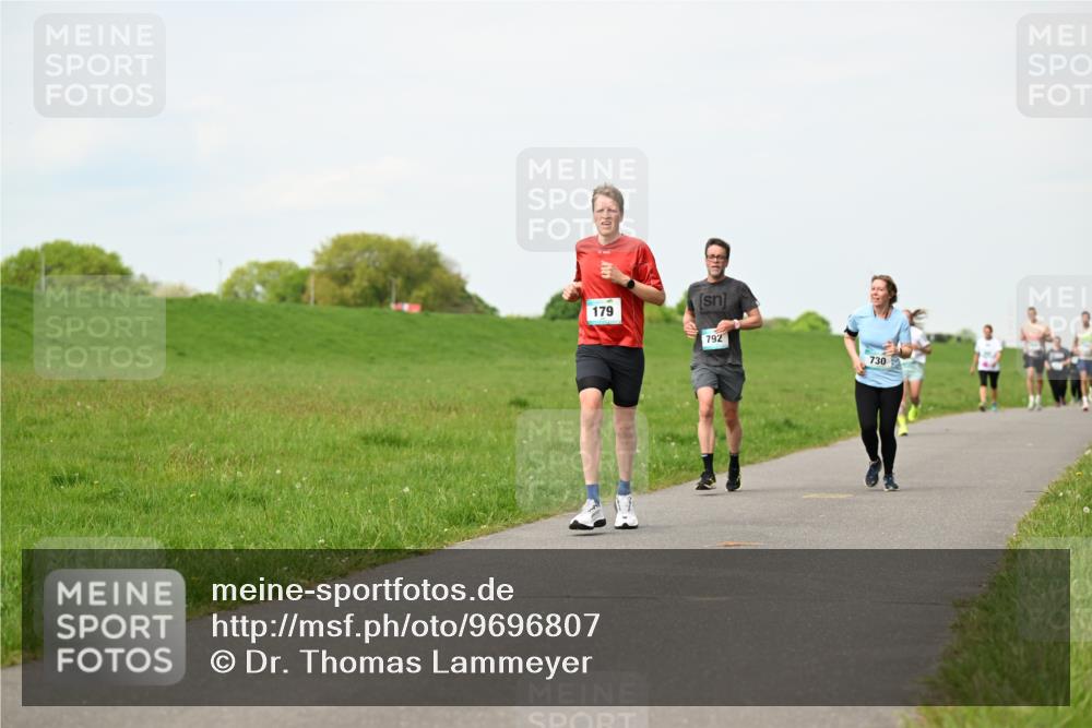 10.05.2026 - 8. Wedeler Halbmarathon Dr. Thomas Lammeyer http://msf.ph/oto/9696807 10.05.2026 11:26:46 Laufen 179, 792, 730 meine-sportfotos.de