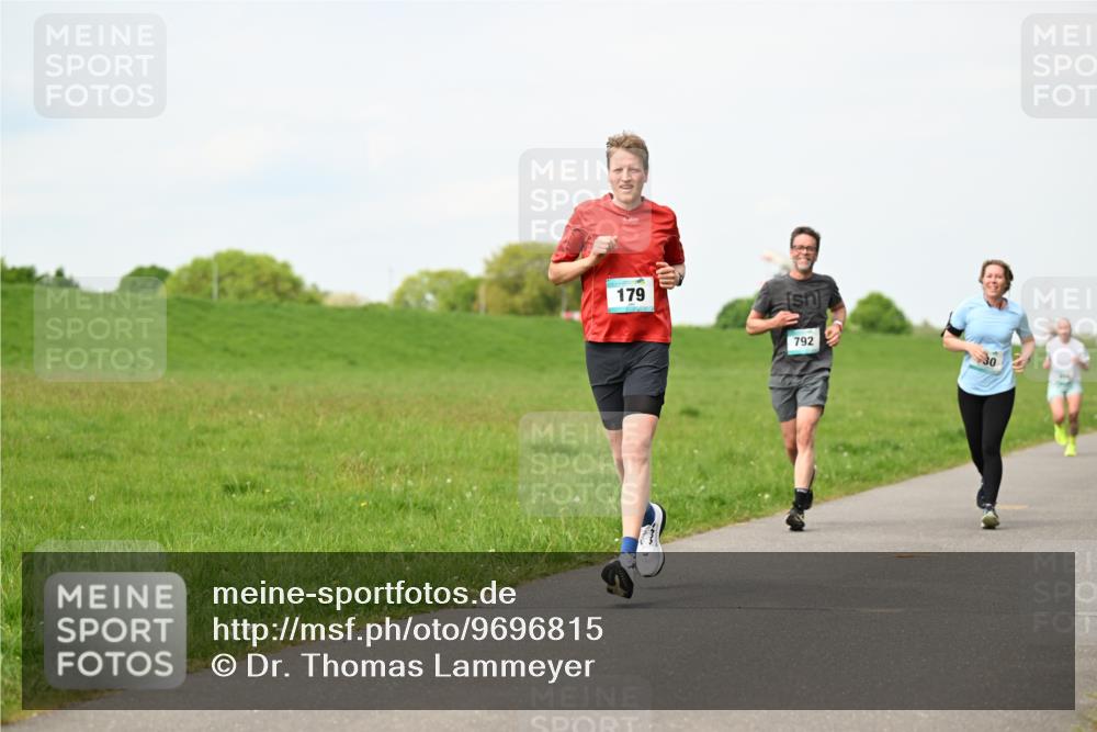 10.05.2026 - 8. Wedeler Halbmarathon Dr. Thomas Lammeyer http://msf.ph/oto/9696815 10.05.2026 11:26:47 Laufen 179, 792 meine-sportfotos.de
