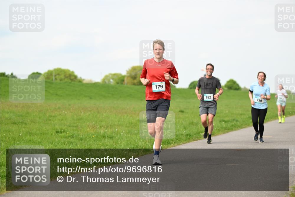 10.05.2026 - 8. Wedeler Halbmarathon Dr. Thomas Lammeyer http://msf.ph/oto/9696816 10.05.2026 11:26:47 Laufen 179, 792, 730 meine-sportfotos.de