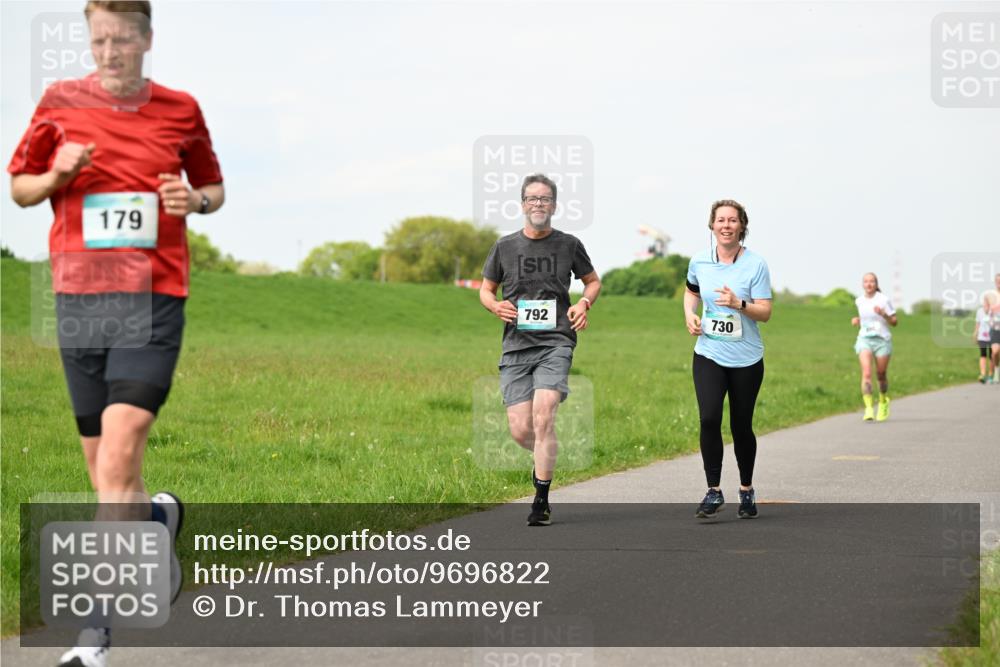 10.05.2026 - 8. Wedeler Halbmarathon Dr. Thomas Lammeyer http://msf.ph/oto/9696822 10.05.2026 11:26:48 Laufen 179, 792, 730 meine-sportfotos.de