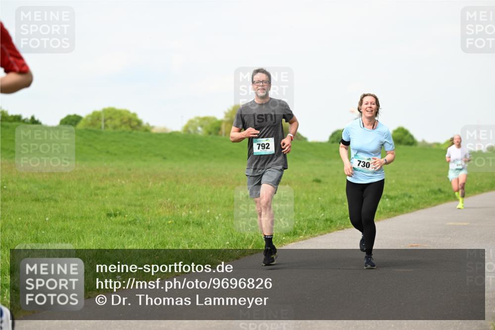 10.05.2026 - 8. Wedeler Halbmarathon Dr. Thomas Lammeyer http://msf.ph/oto/9696826 10.05.2026 11:26:49 Laufen 792, 730 meine-sportfotos.de