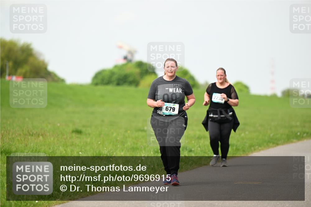 10.05.2026 - 8. Wedeler Halbmarathon Dr. Thomas Lammeyer http://msf.ph/oto/9696915 10.05.2026 11:27:10 Laufen 108, 679, 2238 meine-sportfotos.de