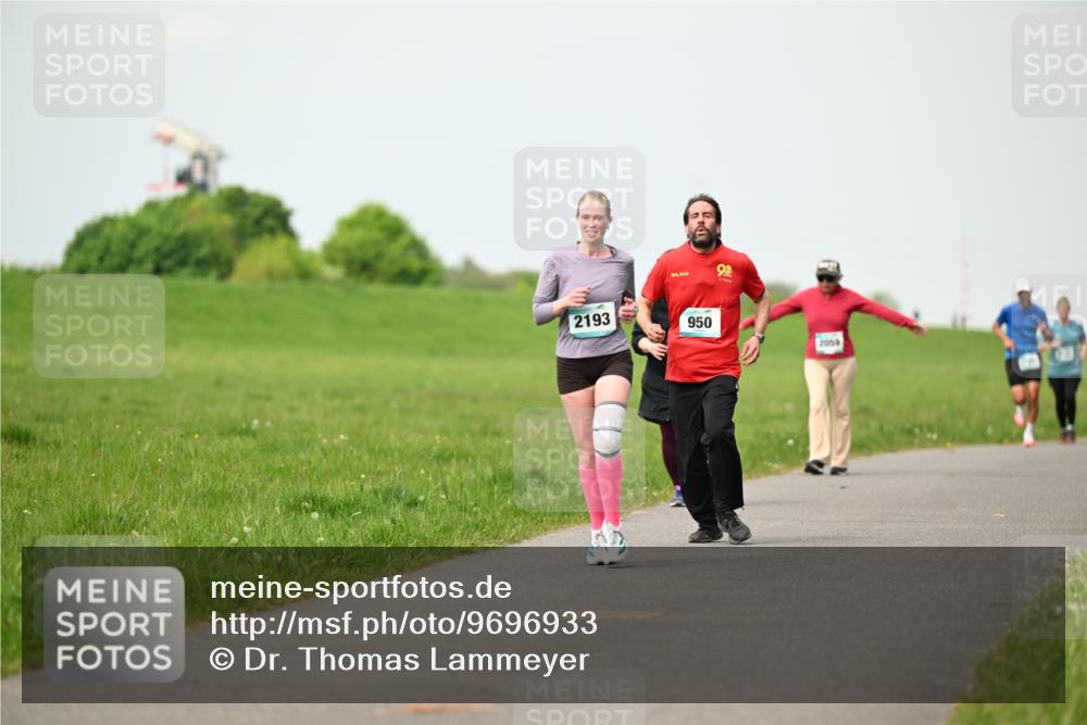 10.05.2026 - 8. Wedeler Halbmarathon Dr. Thomas Lammeyer http://msf.ph/oto/9696933 10.05.2026 11:27:18 Laufen 2193, 950, 2059 meine-sportfotos.de