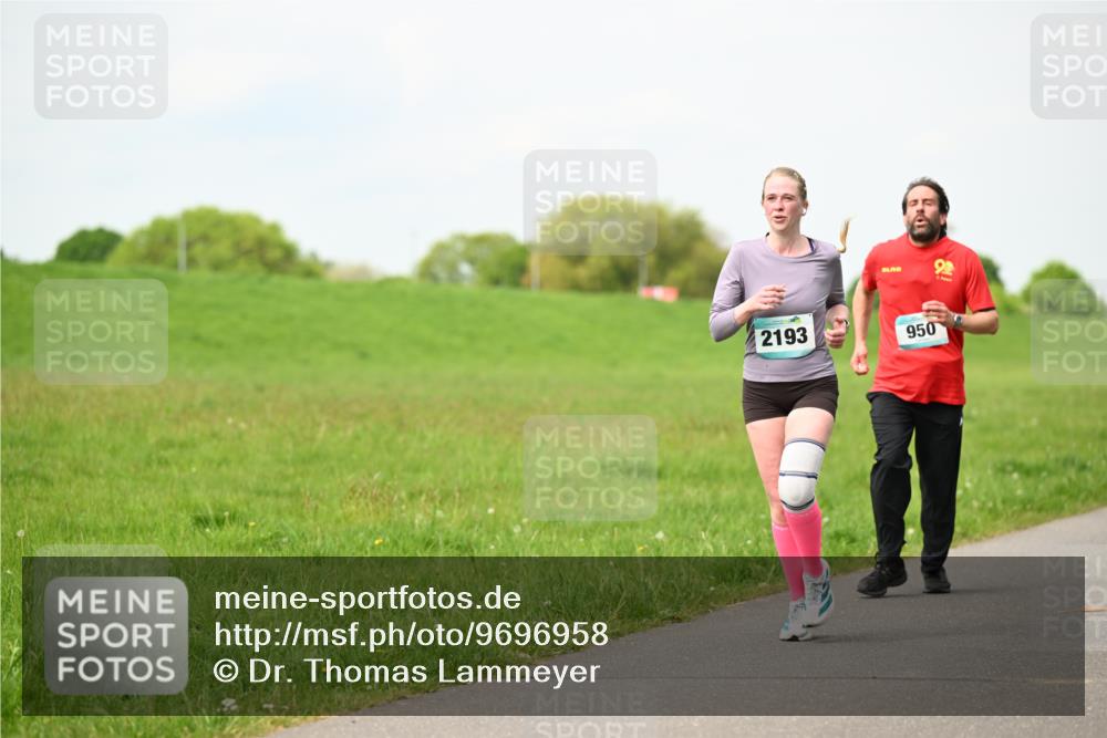 10.05.2026 - 8. Wedeler Halbmarathon Dr. Thomas Lammeyer http://msf.ph/oto/9696958 10.05.2026 11:27:23 Laufen 2193, 950 meine-sportfotos.de