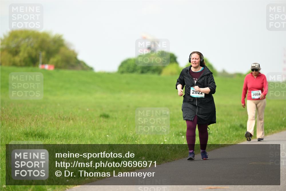10.05.2026 - 8. Wedeler Halbmarathon Dr. Thomas Lammeyer http://msf.ph/oto/9696971 10.05.2026 11:27:26 Laufen 2022, 2059 meine-sportfotos.de