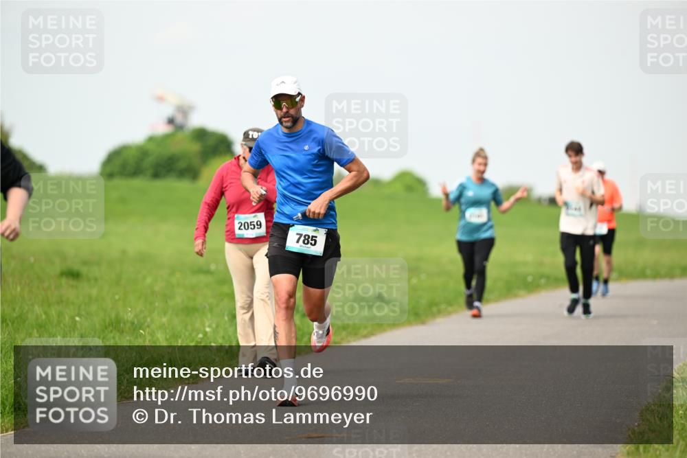 10.05.2026 - 8. Wedeler Halbmarathon Dr. Thomas Lammeyer http://msf.ph/oto/9696990 10.05.2026 11:27:31 Laufen 2059, 785 meine-sportfotos.de