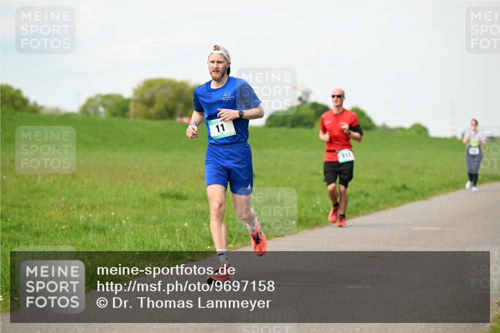 10.05.2026 - 8. Wedeler Halbmarathon Dr. Thomas Lammeyer http://msf.ph/oto/9697158 10.05.2026 11:28:13 Laufen  meine-sportfotos.de