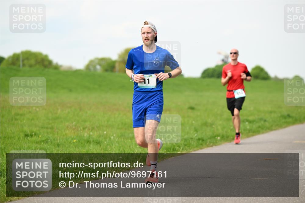 10.05.2026 - 8. Wedeler Halbmarathon Dr. Thomas Lammeyer http://msf.ph/oto/9697161 10.05.2026 11:28:13 Laufen  meine-sportfotos.de