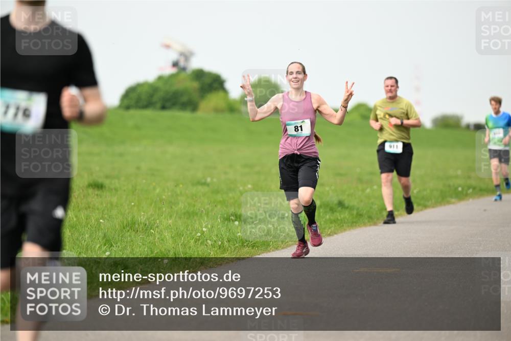 10.05.2026 - 8. Wedeler Halbmarathon Dr. Thomas Lammeyer http://msf.ph/oto/9697253 10.05.2026 11:28:31 Laufen 779, 911 meine-sportfotos.de