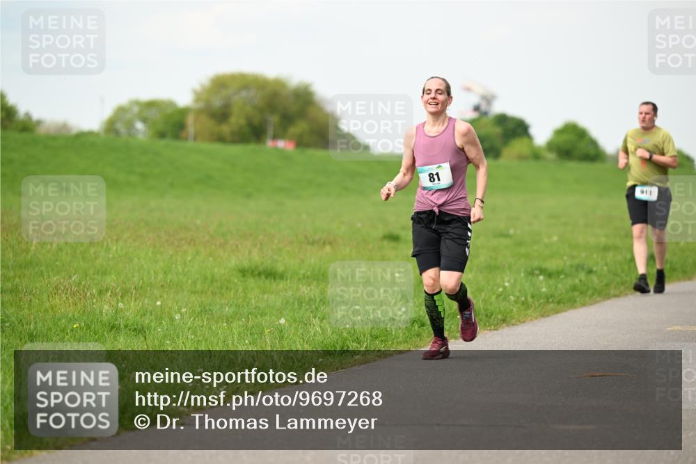10.05.2026 - 8. Wedeler Halbmarathon Dr. Thomas Lammeyer http://msf.ph/oto/9697268 10.05.2026 11:28:33 Laufen 911 meine-sportfotos.de