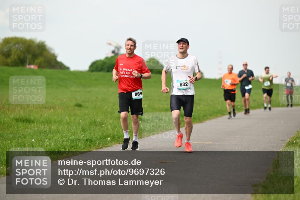 10.05.2026 - 8. Wedeler Halbmarathon Dr. Thomas Lammeyer http://msf.ph/oto/9697326 10.05.2026 11:28:44 Laufen 869, 632 meine-sportfotos.de