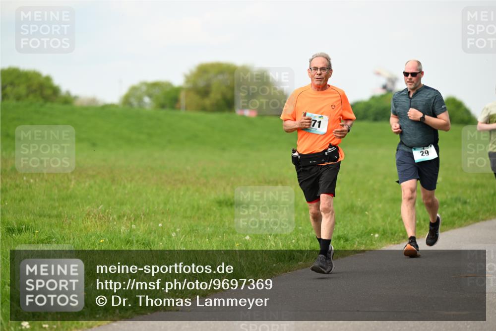 10.05.2026 - 8. Wedeler Halbmarathon Dr. Thomas Lammeyer http://msf.ph/oto/9697369 10.05.2026 11:28:52 Laufen  meine-sportfotos.de