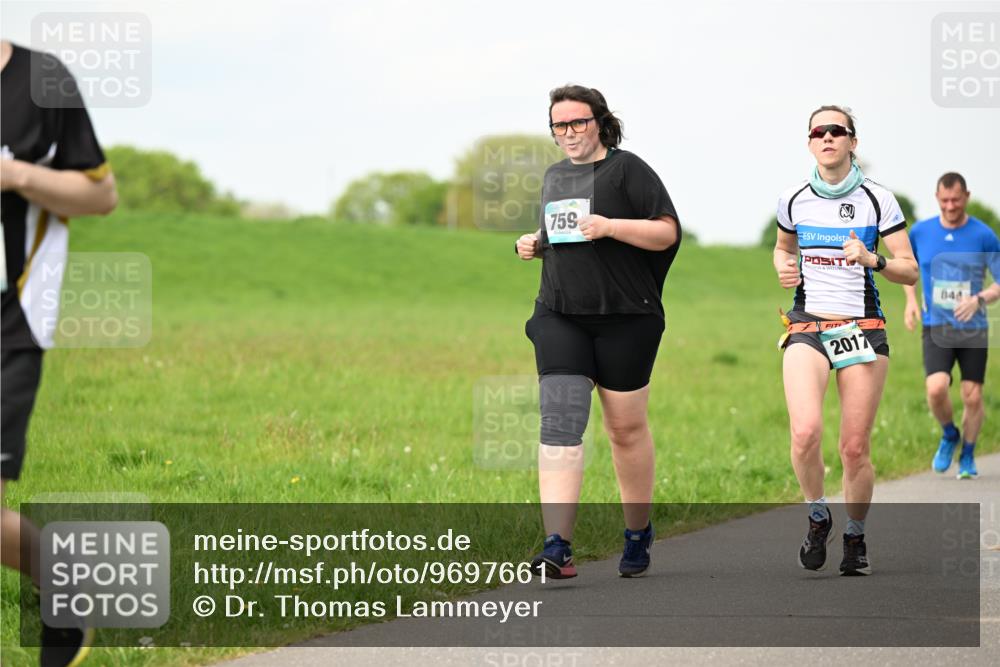 10.05.2026 - 8. Wedeler Halbmarathon Dr. Thomas Lammeyer http://msf.ph/oto/9697661 10.05.2026 11:30:04 Laufen 759, 2017, 844 meine-sportfotos.de