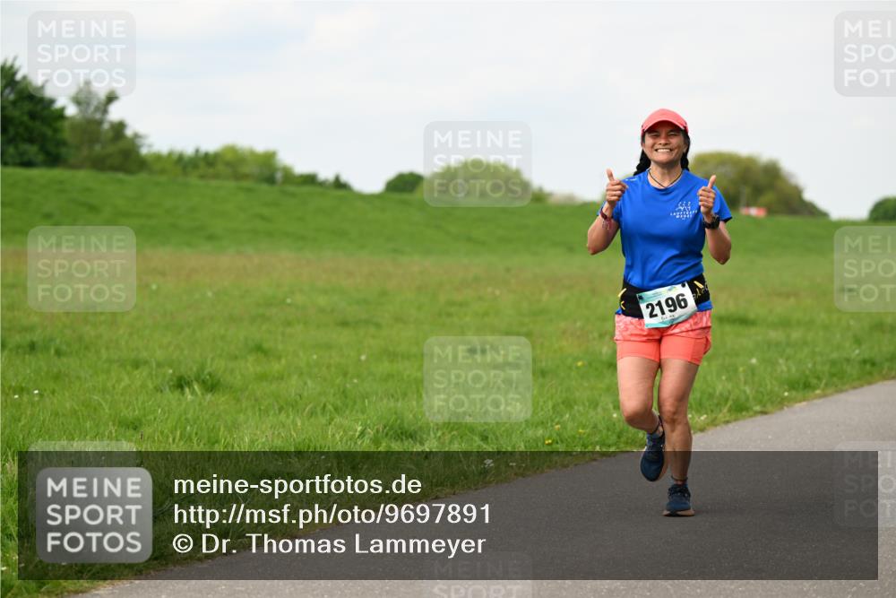 10.05.2026 - 8. Wedeler Halbmarathon Dr. Thomas Lammeyer http://msf.ph/oto/9697891 10.05.2026 11:30:54 Laufen 2196 meine-sportfotos.de