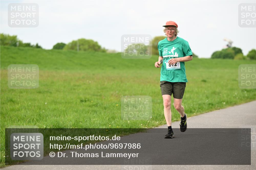 10.05.2026 - 8. Wedeler Halbmarathon Dr. Thomas Lammeyer http://msf.ph/oto/9697986 10.05.2026 11:31:19 Laufen 2019, 892 meine-sportfotos.de