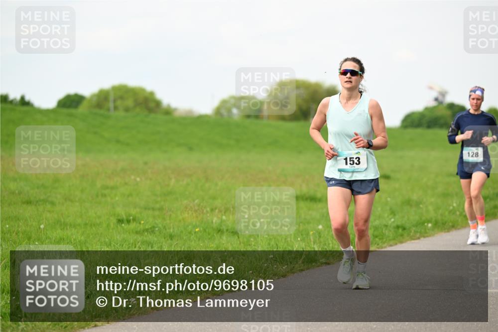 10.05.2026 - 8. Wedeler Halbmarathon Dr. Thomas Lammeyer http://msf.ph/oto/9698105 10.05.2026 11:31:43 Laufen 153, 128 meine-sportfotos.de