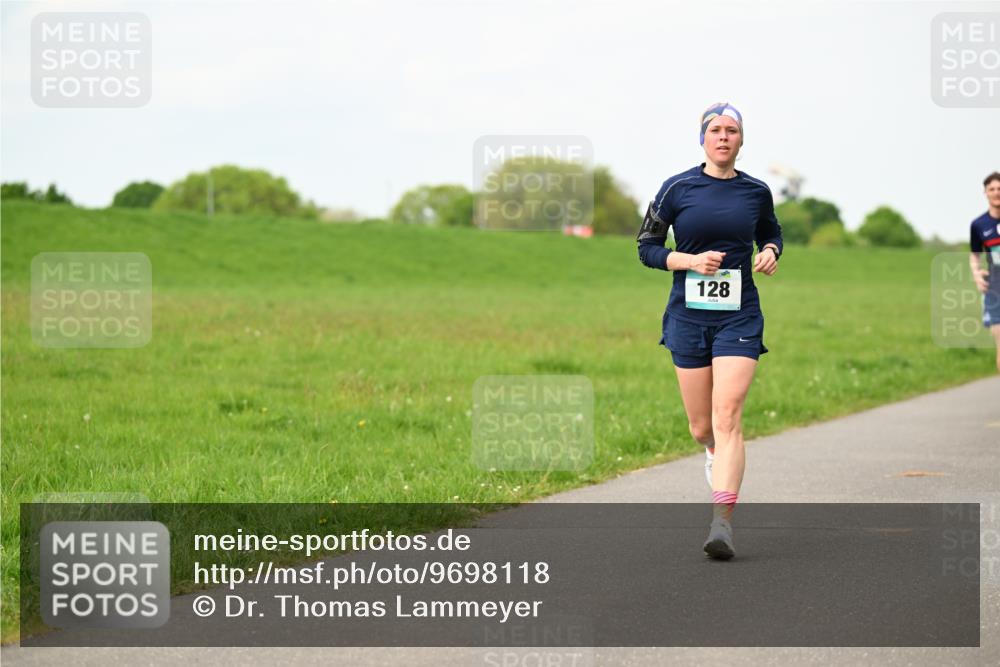 10.05.2026 - 8. Wedeler Halbmarathon Dr. Thomas Lammeyer http://msf.ph/oto/9698118 10.05.2026 11:31:46 Laufen 128 meine-sportfotos.de