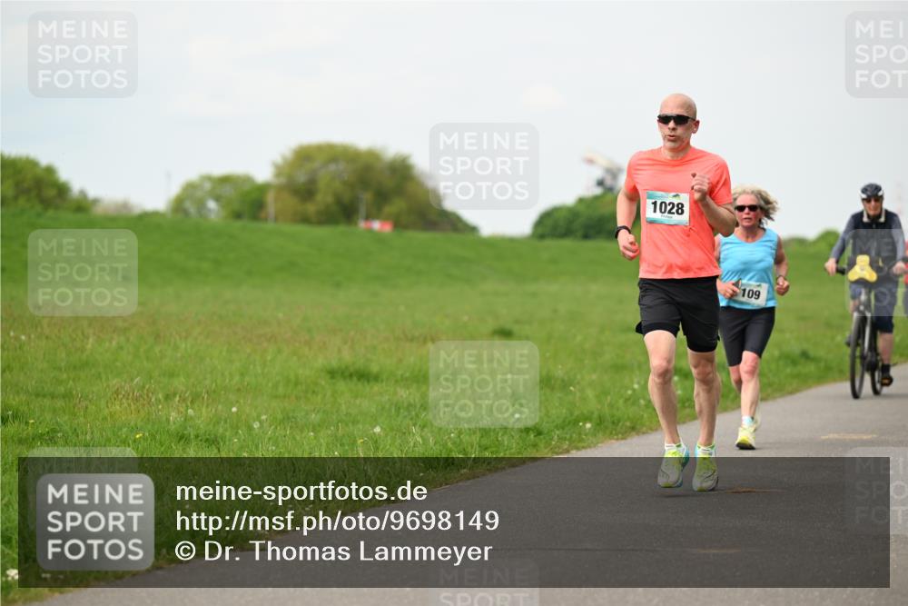 10.05.2026 - 8. Wedeler Halbmarathon Dr. Thomas Lammeyer http://msf.ph/oto/9698149 10.05.2026 11:31:52 Laufen 1028, 109 meine-sportfotos.de