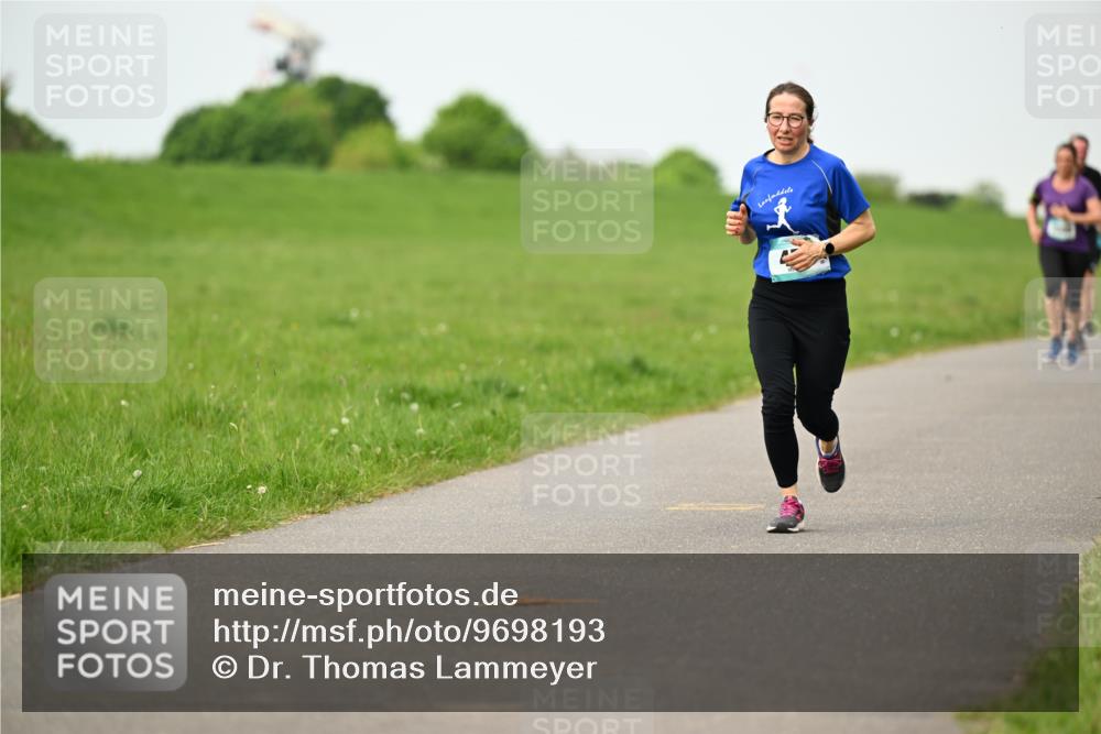 10.05.2026 - 8. Wedeler Halbmarathon Dr. Thomas Lammeyer http://msf.ph/oto/9698193 10.05.2026 11:32:06 Laufen  meine-sportfotos.de
